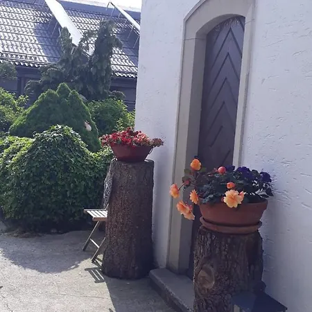 Gaestehaus Gl Pensionat *