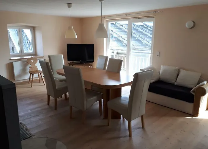 Gaestehaus Gl Πανσιόν Ελβάνγκεν