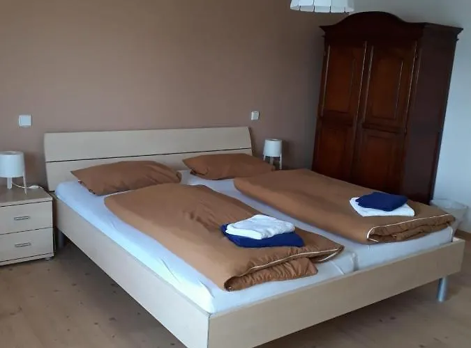 Πανσιόν Gaestehaus Gl Ελβάνγκεν